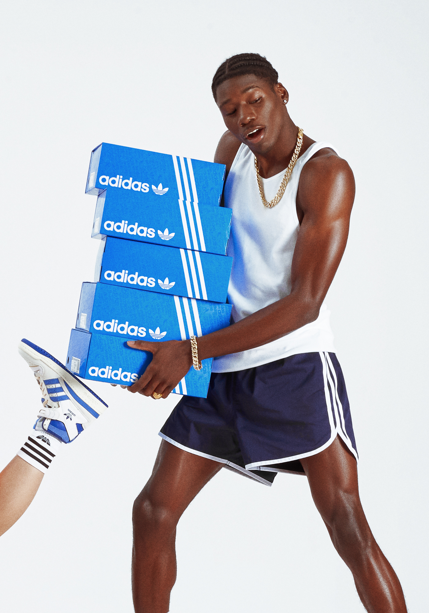 adidas size large or small? Size guide BLOG FOOTDISTRICT