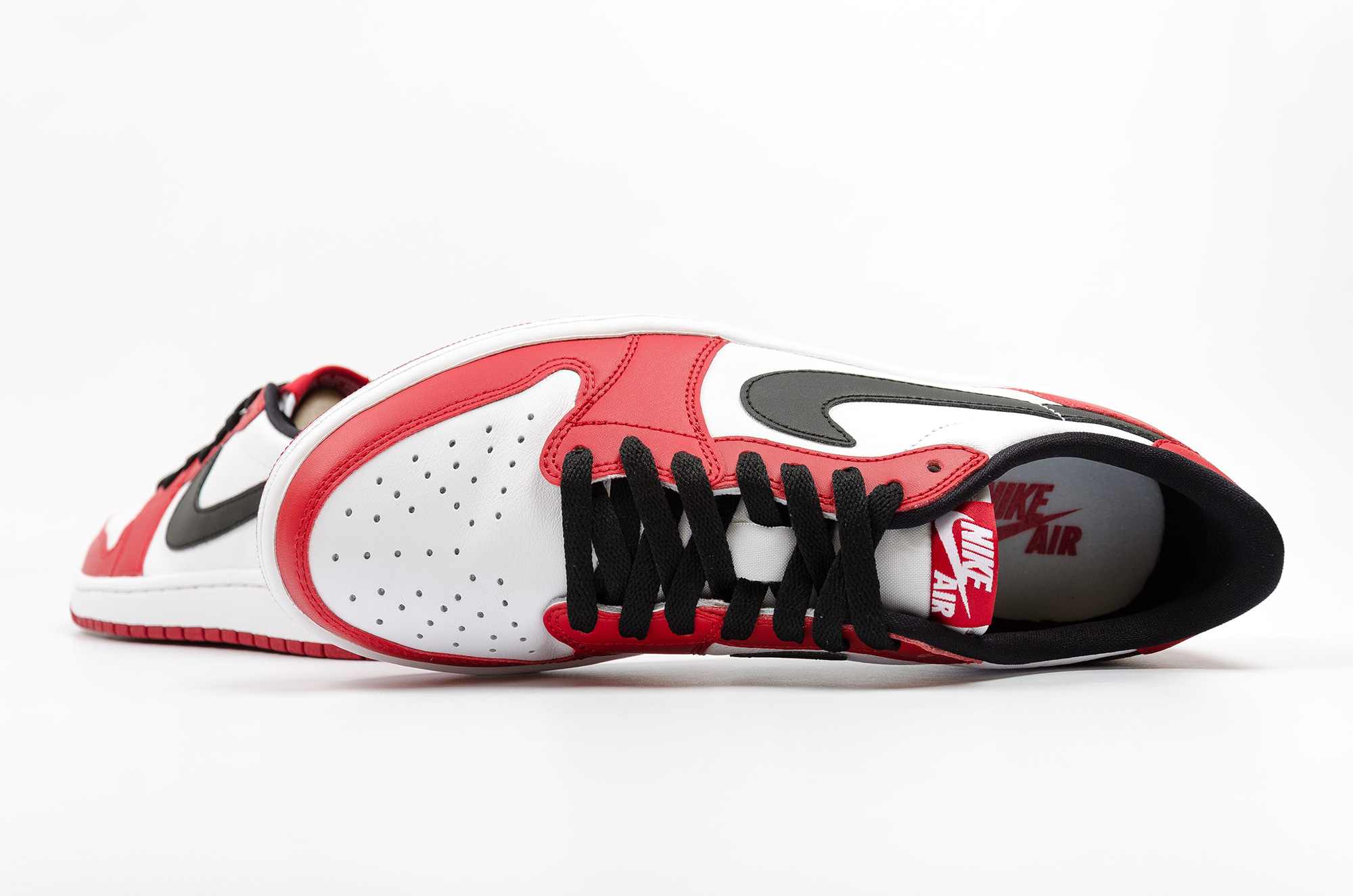 Air-Jordan-1-Low-OG-Chicago4