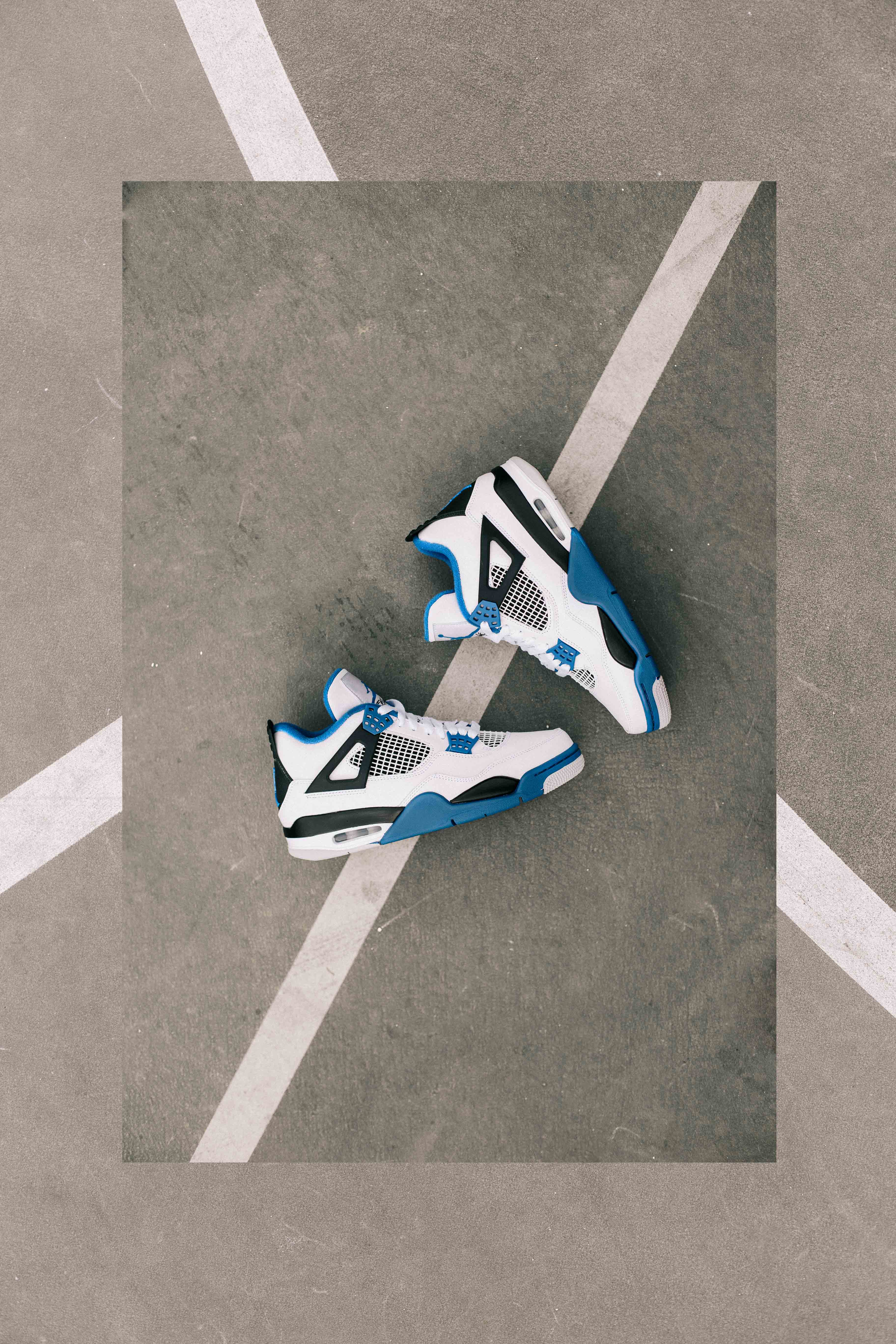 Air-Jordan-4-Motorsports_2