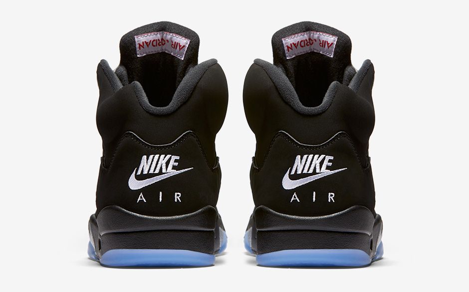 Air-Jordan-5-Retro-Metallic-Silver4