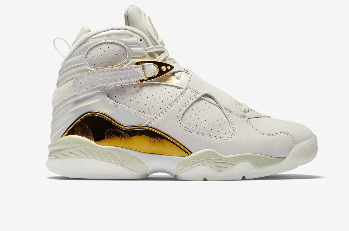Air-Jordan-8-Retro-C-C-Championship-Trophy
