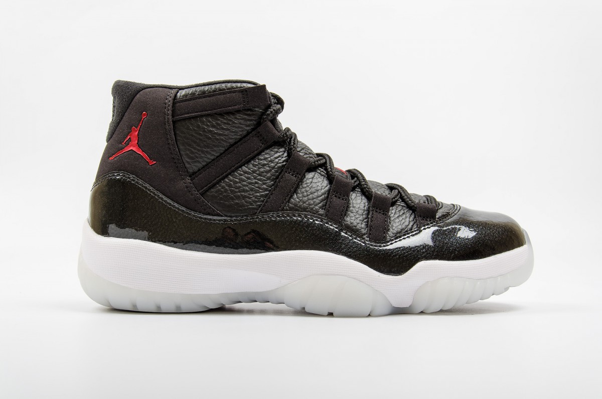 Air-Jordan-XI-72-10