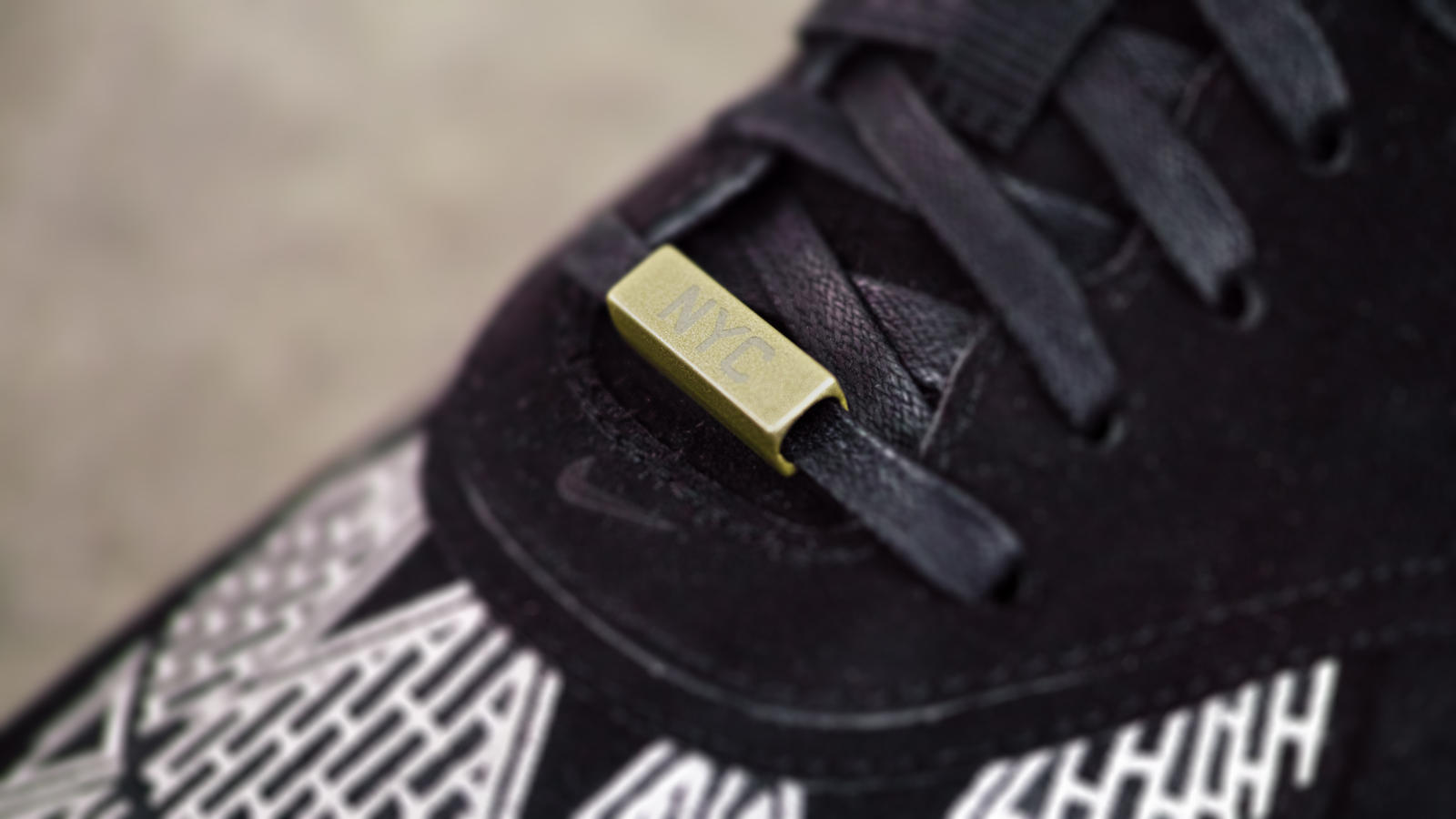 Air-Max-Thea-Ultra-LOTC-QS2
