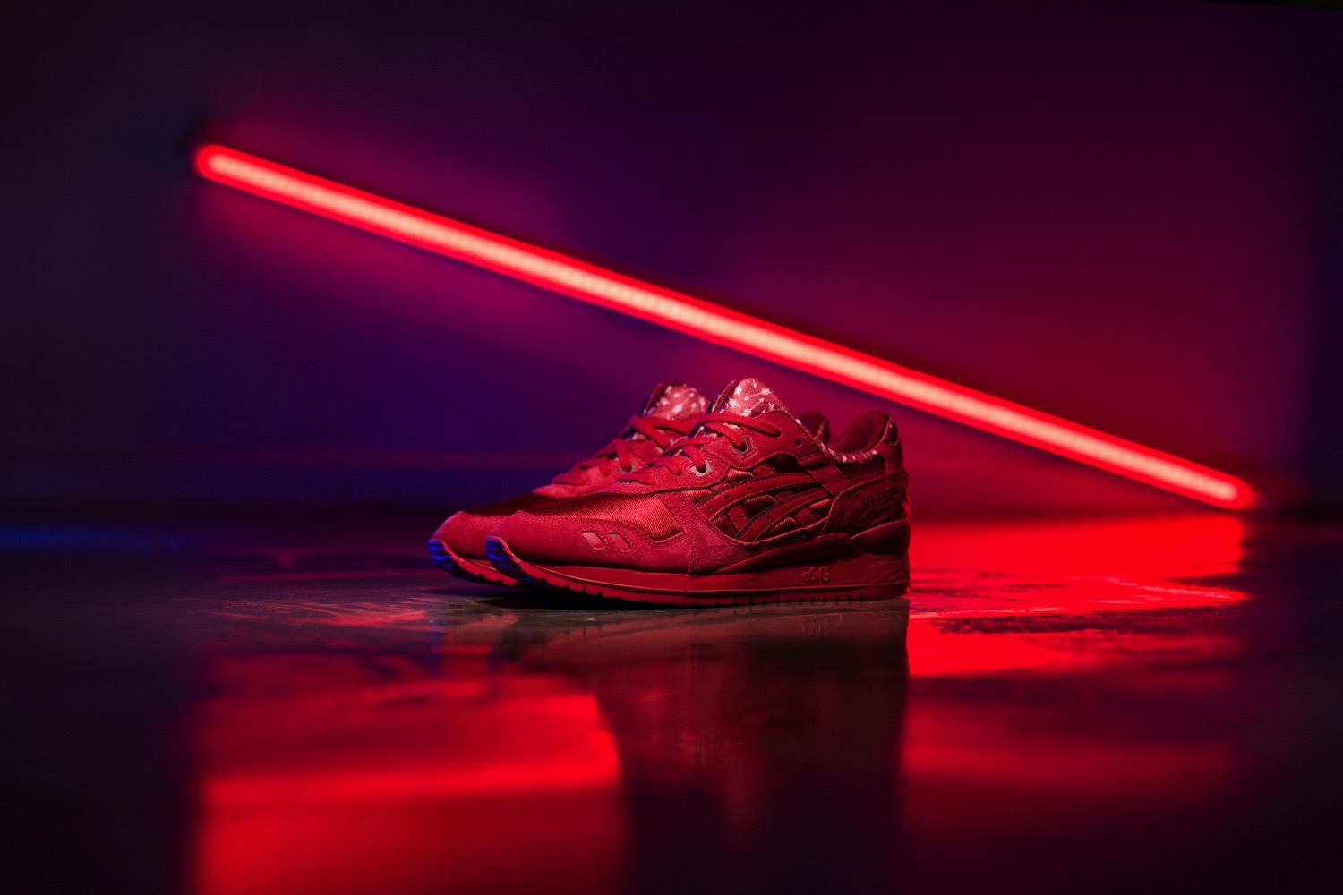 Asics-Gel-Lyte-III-Valentines-Day-Pack-Red