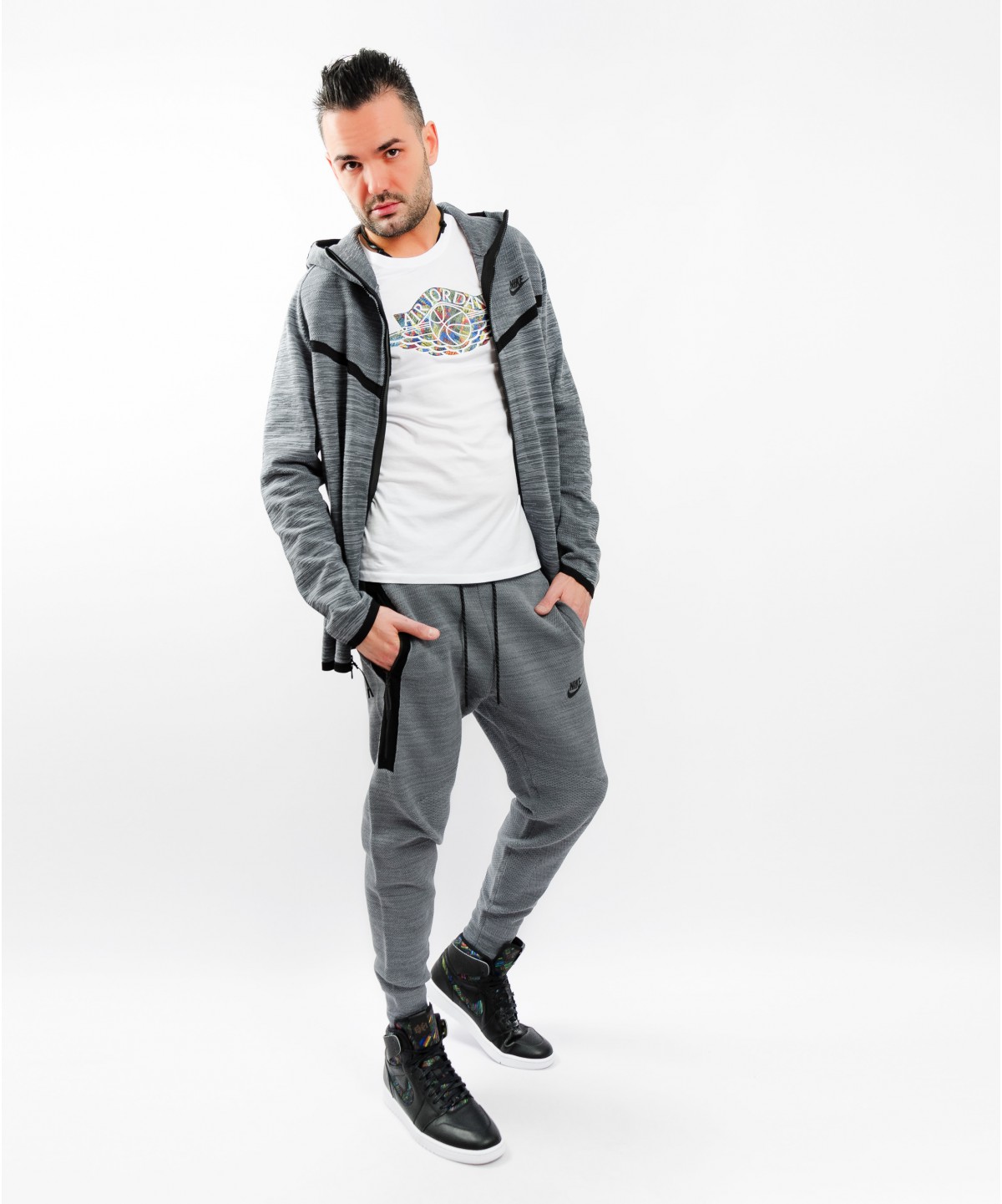 Chaqueta-Nike-Tech-Knit-Windrunner
