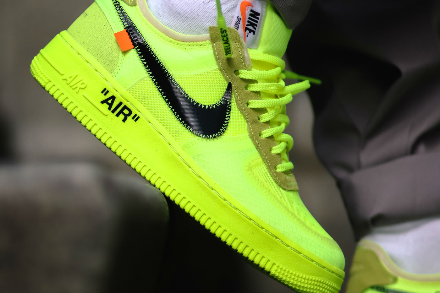 off white x nike air force 1 volt