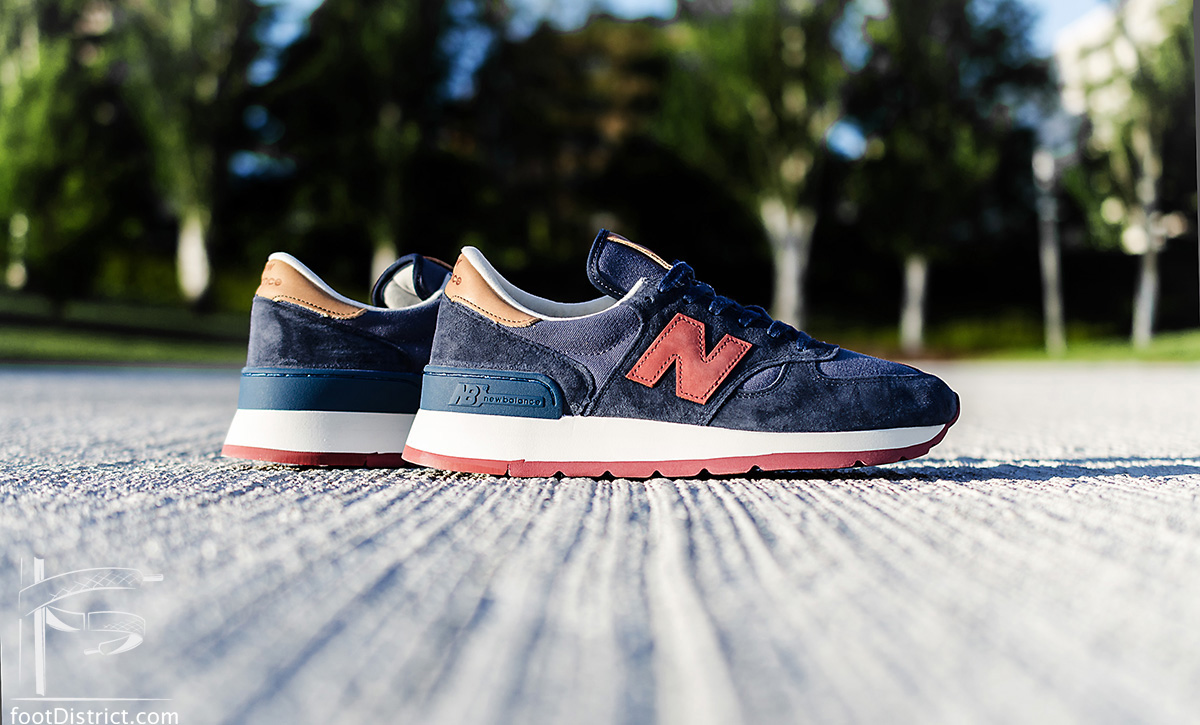 New Balance M990DSA foot District 1