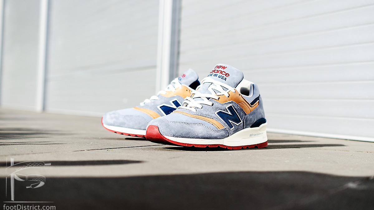 New Balance M997DOL foot District 2