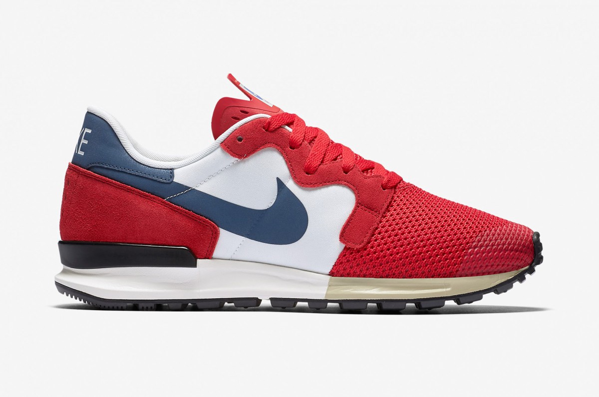 Nike-Air-Berwuda-Red