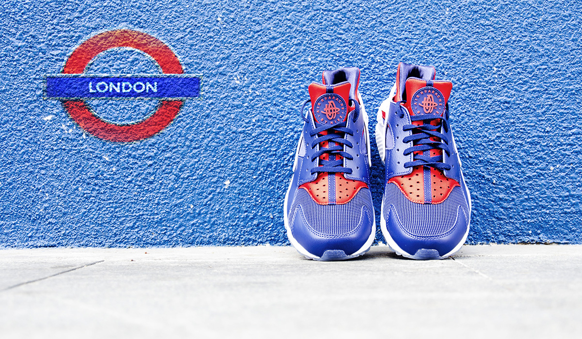 huaraches blue and red