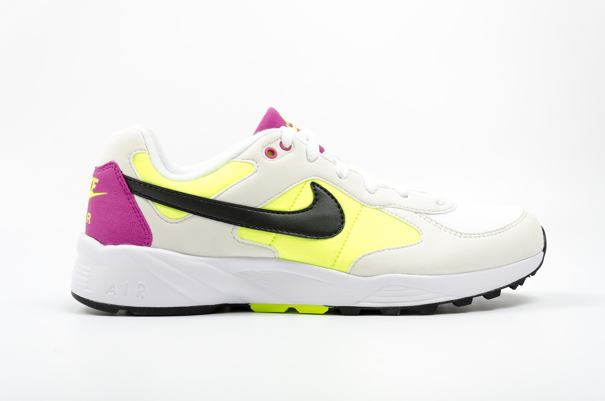 Nike-Air-Icarus