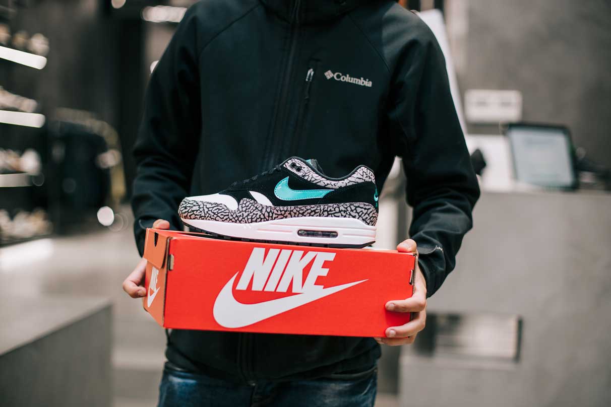 Nike-Air-Max-1-Atmos_11