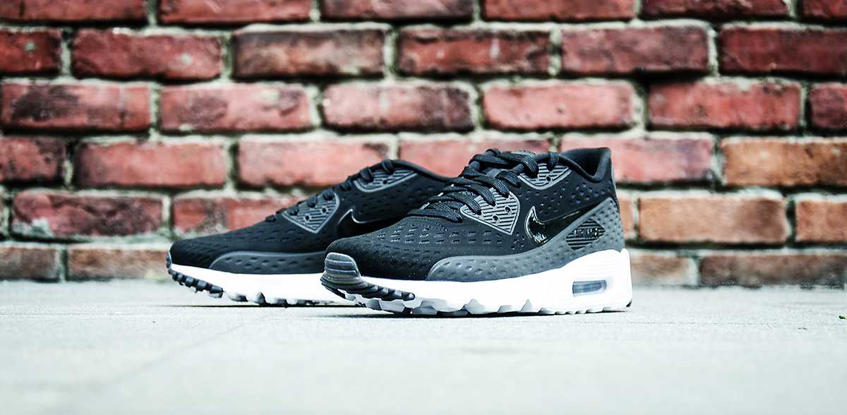 Nike-Air-Max-90-Ultra-Breeze-foot-District_5