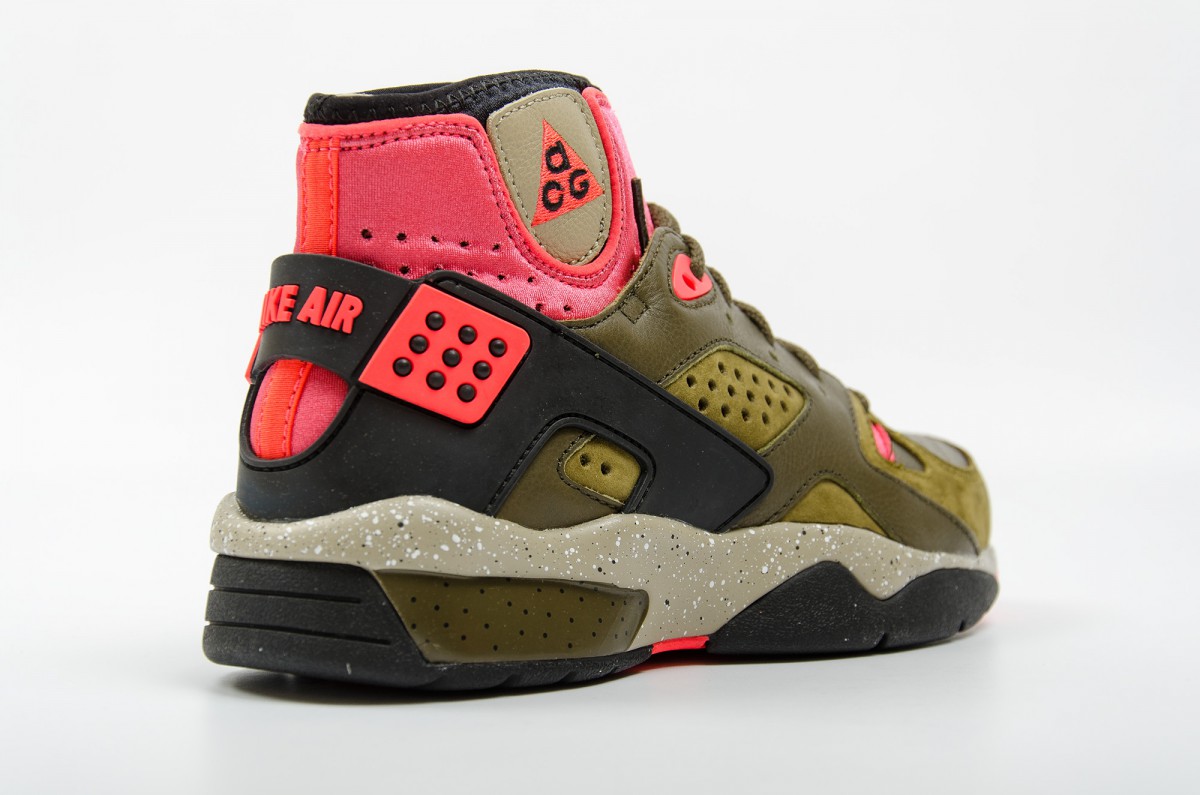 Nike-Air-Mowabb-OG