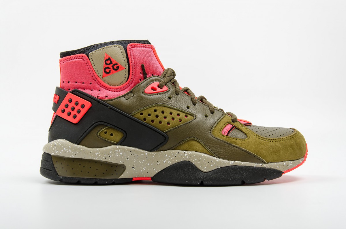 Nike-Air-Mowabb-OG2