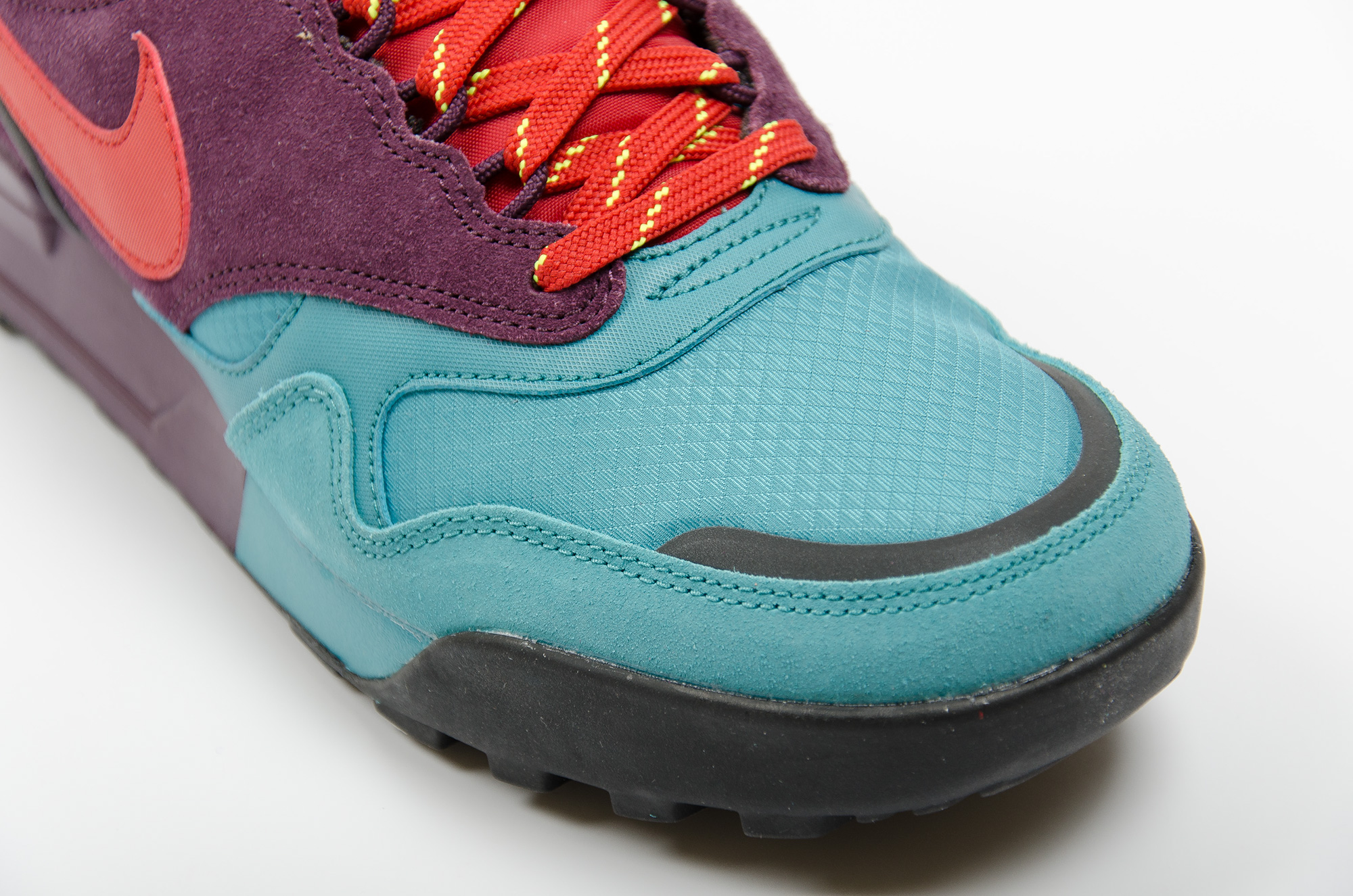 Nike-Air-Odyssey-Envision-QS2
