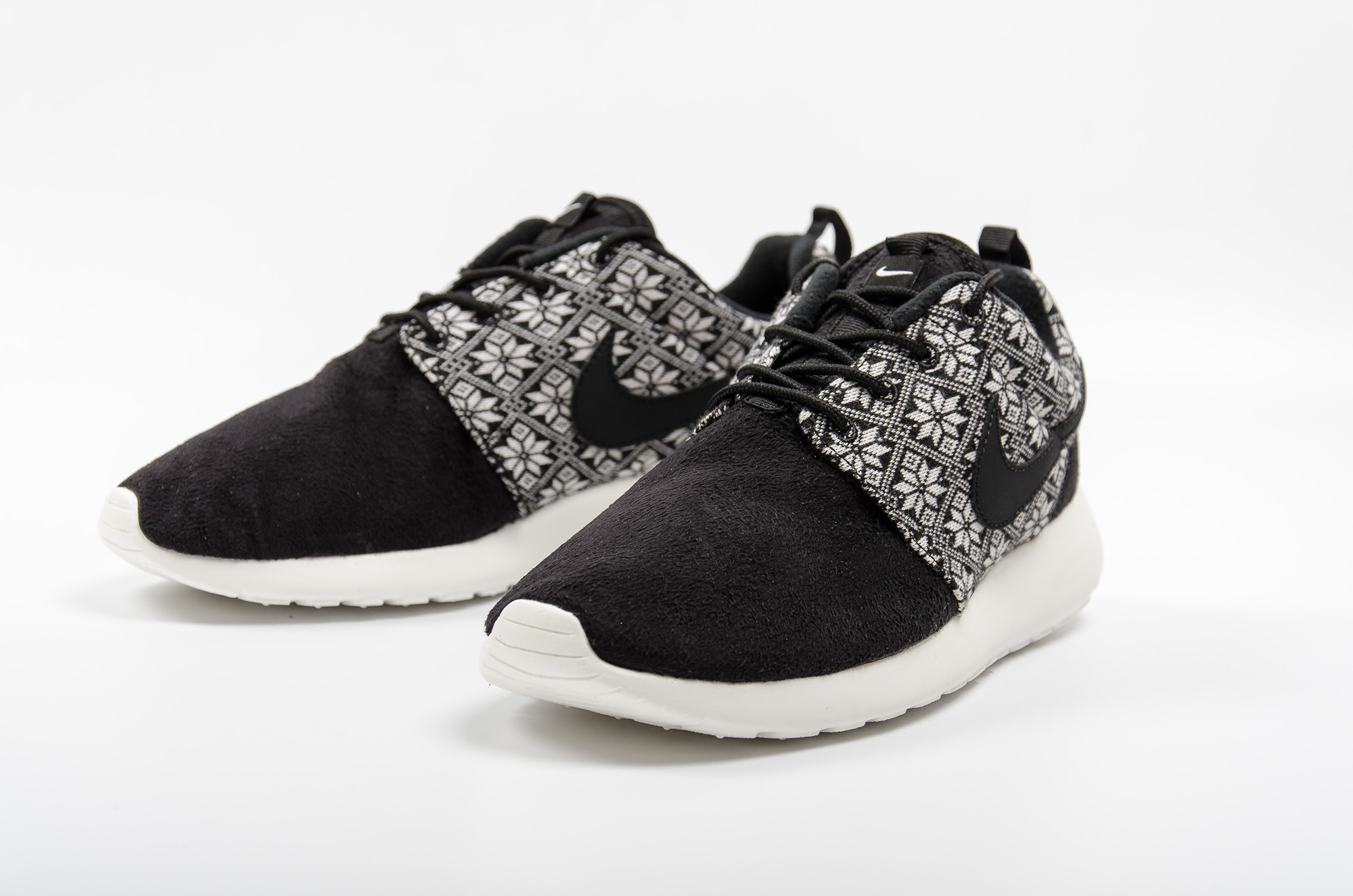 Nike-Roshe-One-Winter