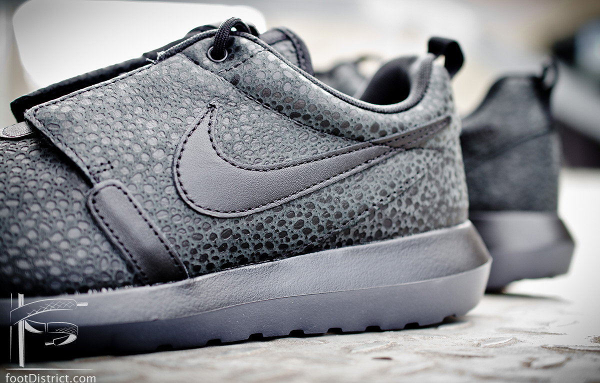 Nike-Roshe-Run-NM-Safari
