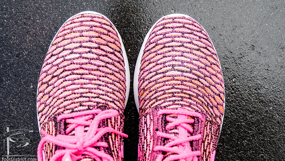 Roshe Run Flyknit Pink Pow Total Orange