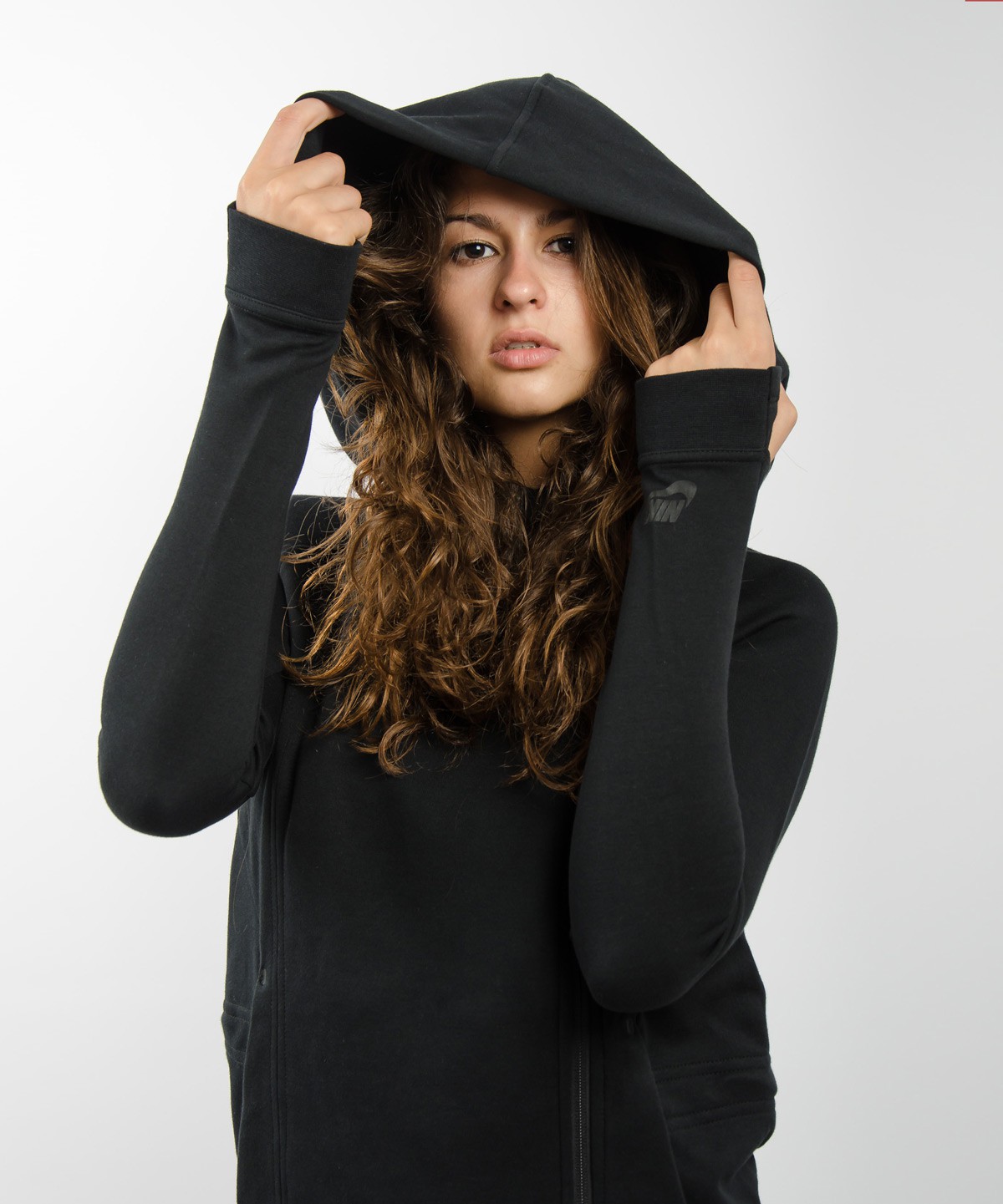 Nike-Tech-Fleece-Cape