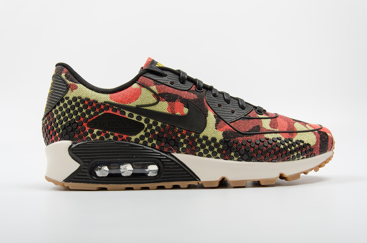 Nike-WMNS-Air-Max-90-Jacquard-Premium-807298-700-31 (1)