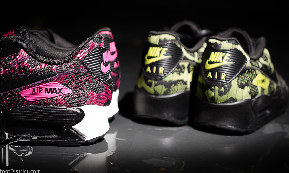 Nike-WMNS-Air-Max-90-Jacquard-foot-District_1