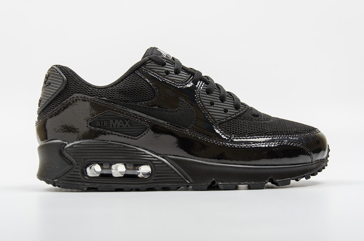 Nike-WMNS-Air-Max-90-Premium-443817-002-35