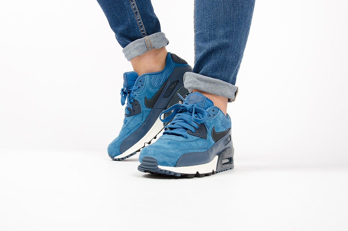 Nike-WMNS-Air-Max-90