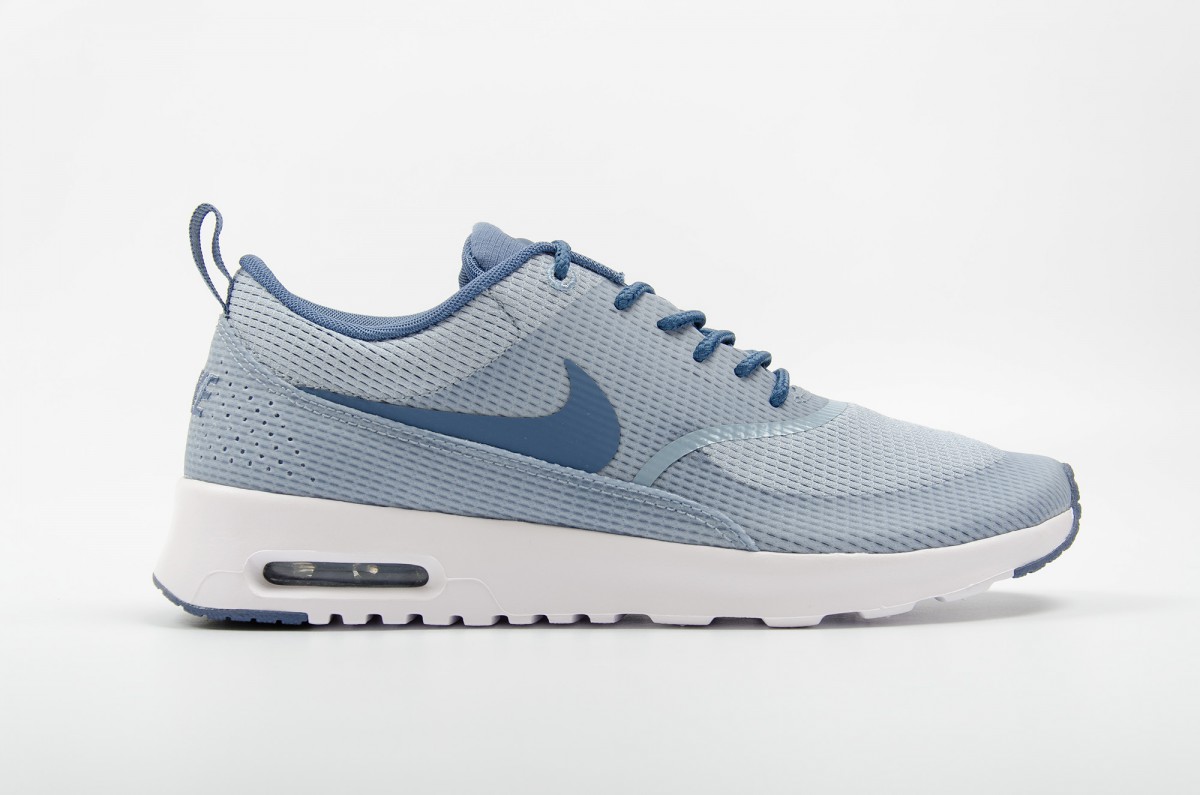 Nike-WMNS-Air-Max-Thea