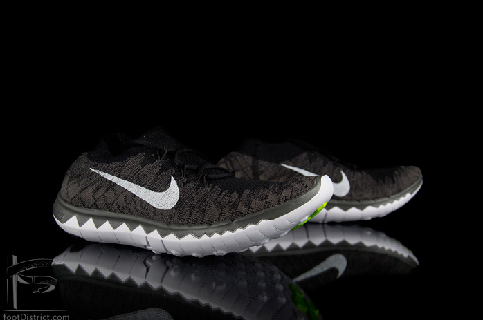 Nike-WMNS-Free 3.0-Flyknit
