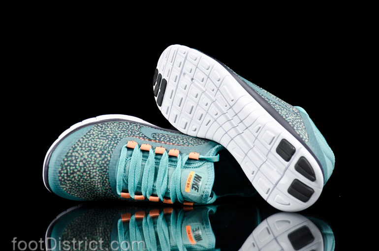Nike-free-3.0-579828-007_7
