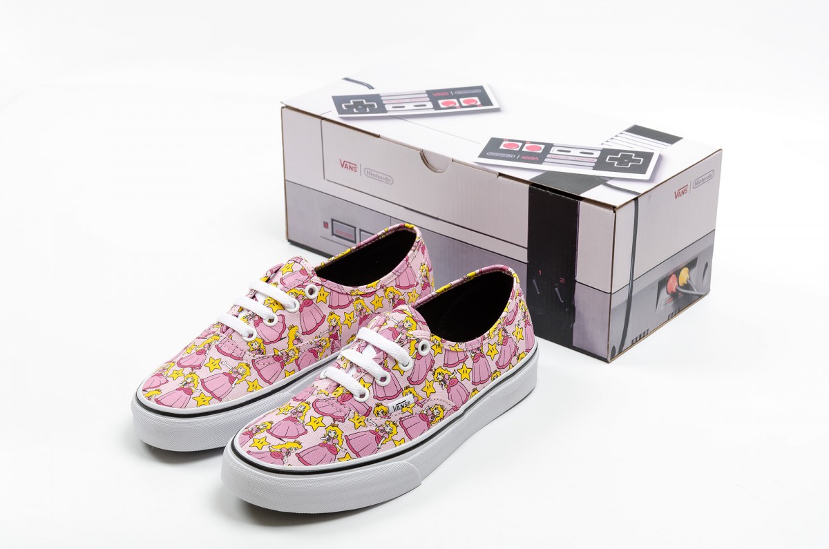 Vans-Authentic-X-Nintendo-rosa