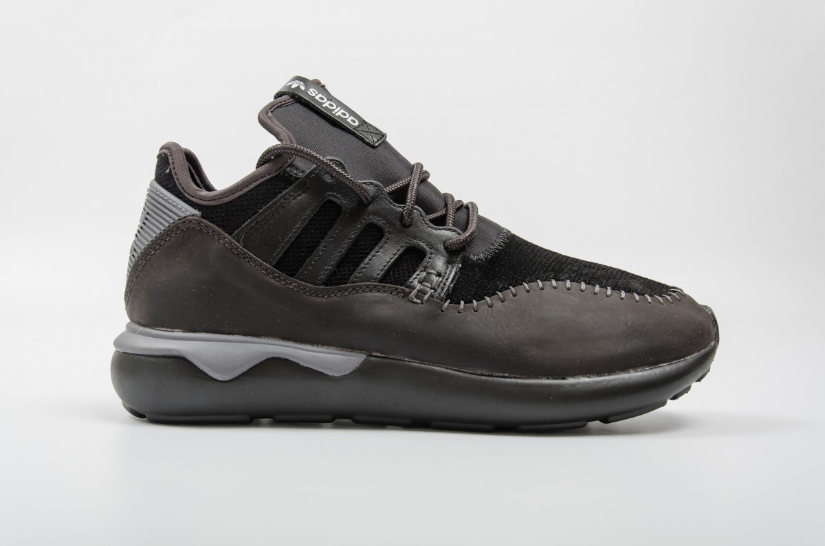 adidas-Tubular-Moc-Runner-B24688