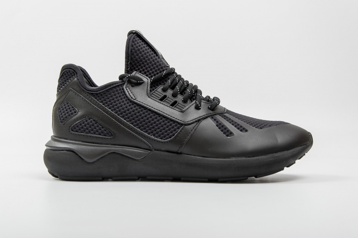 adidas-Tubular-Runner-B25526-32