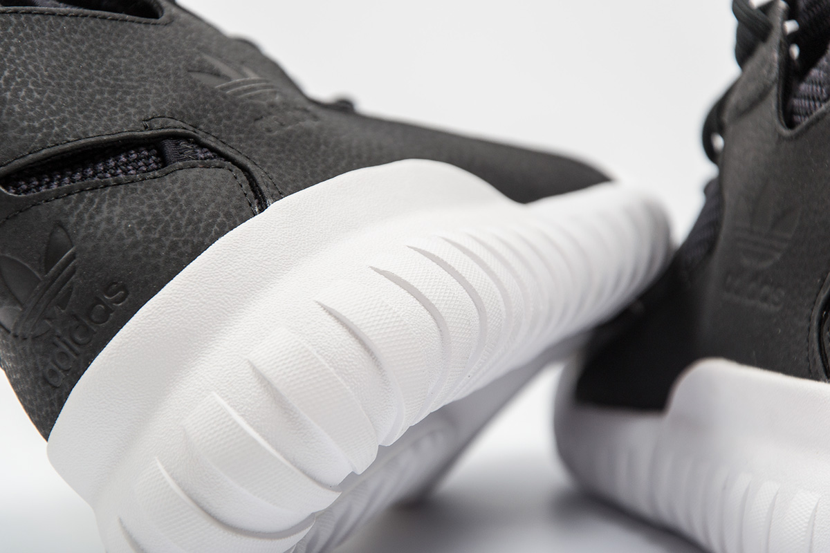 adidas Tubular X 8