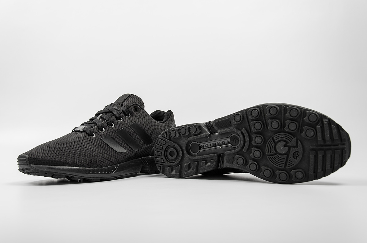 adidas ZX Flux negras