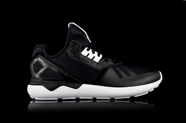 adidas-tubular-runner-b41272_1