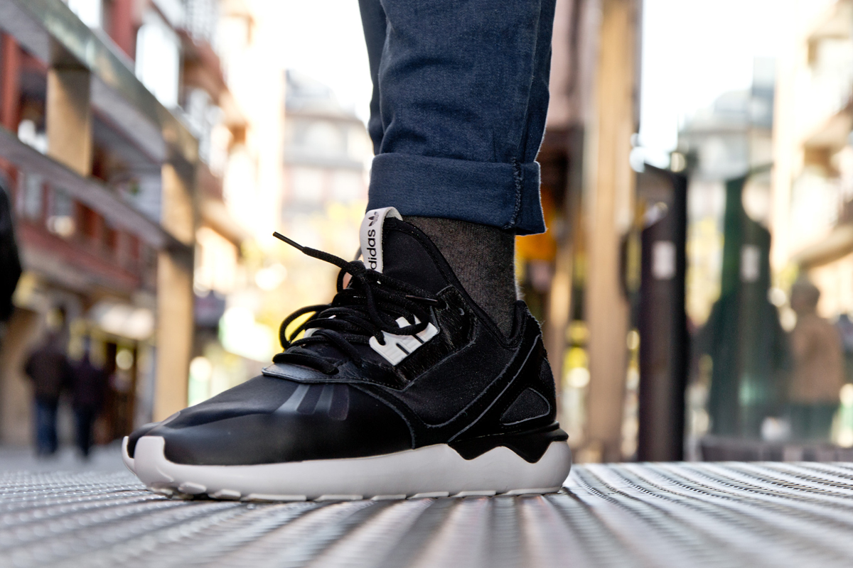 adidas-tubular-runner-b41272_2