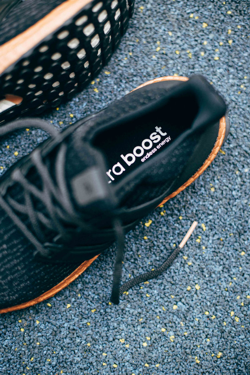 adidas-ultraboost-3-0-bronze