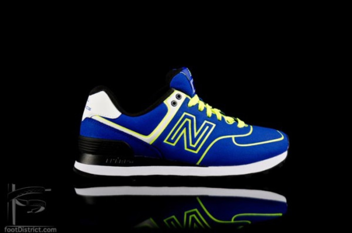 Neon Lights chica azules