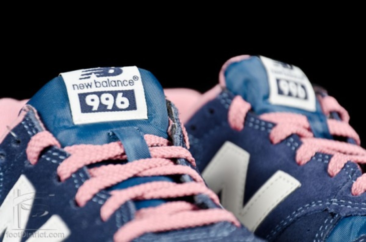 New Balance WR996UBL