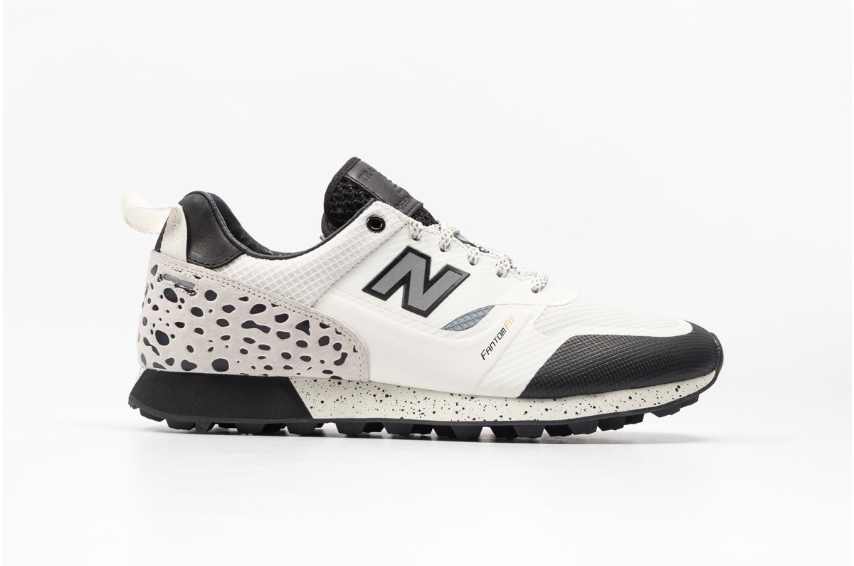 new balance x undefeated trailbuster 