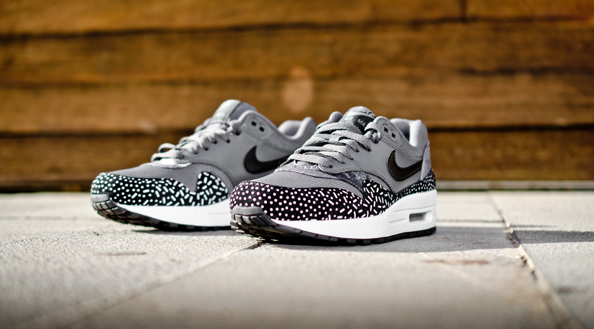 nike-air-max-1-print-528898-001_11