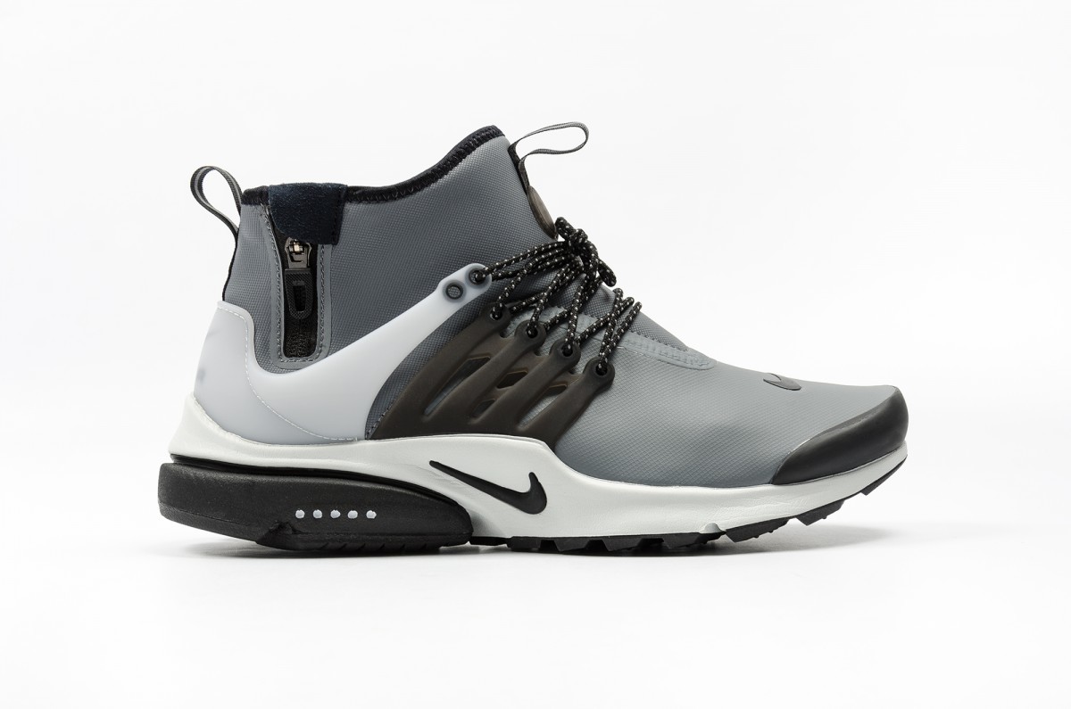 nike-air-presto-mid-utility-859524-001-31