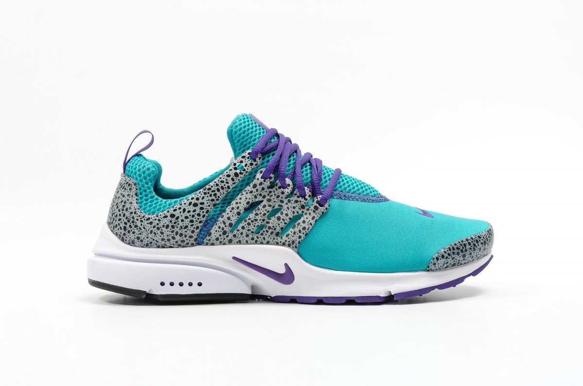 nike-air-presto-qs-886043-300-31
