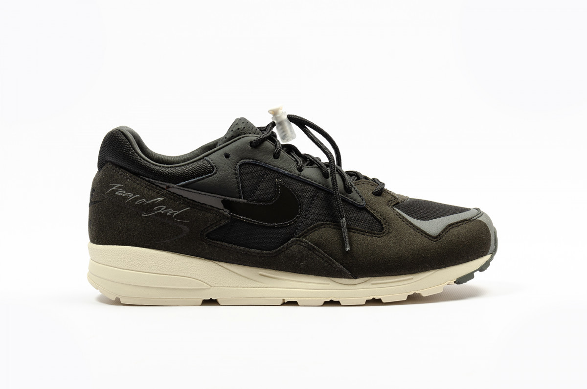 nike air skylon ii fog bq2752-001