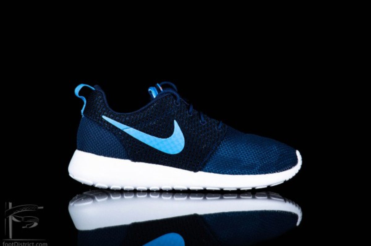 nike-rosherun-51881448-1