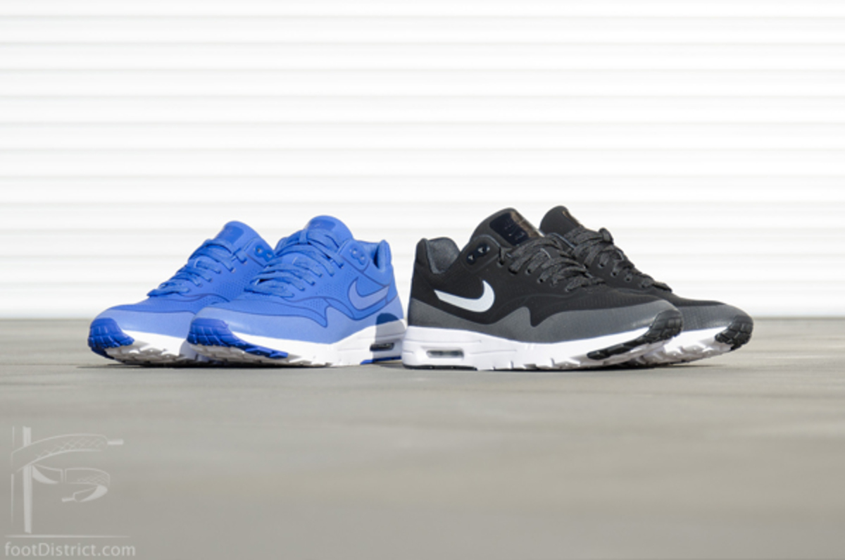 nike-wmns-air-max-1-ultra-moire-704995