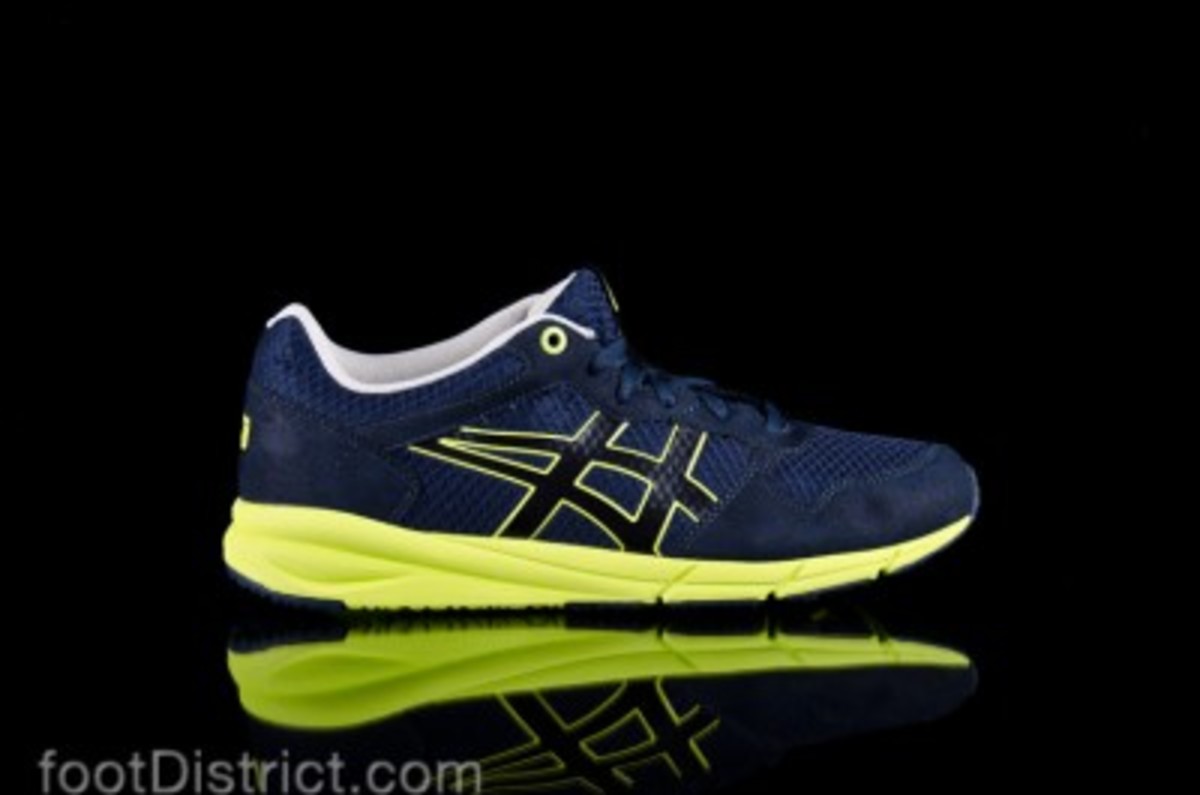 onitsuka-tiger-shaw-runner-d405n-5089