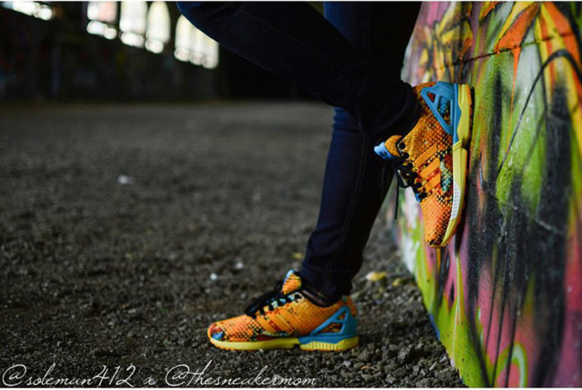 thesneakermom
